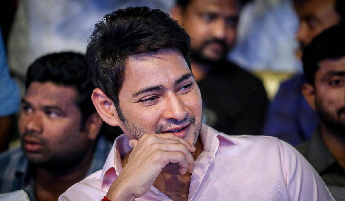 Mahesh Tweets! Touches Teachers!