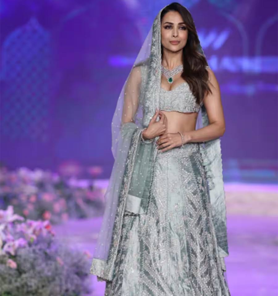 Malaika Arora mesmerizes in Silver Lehenga