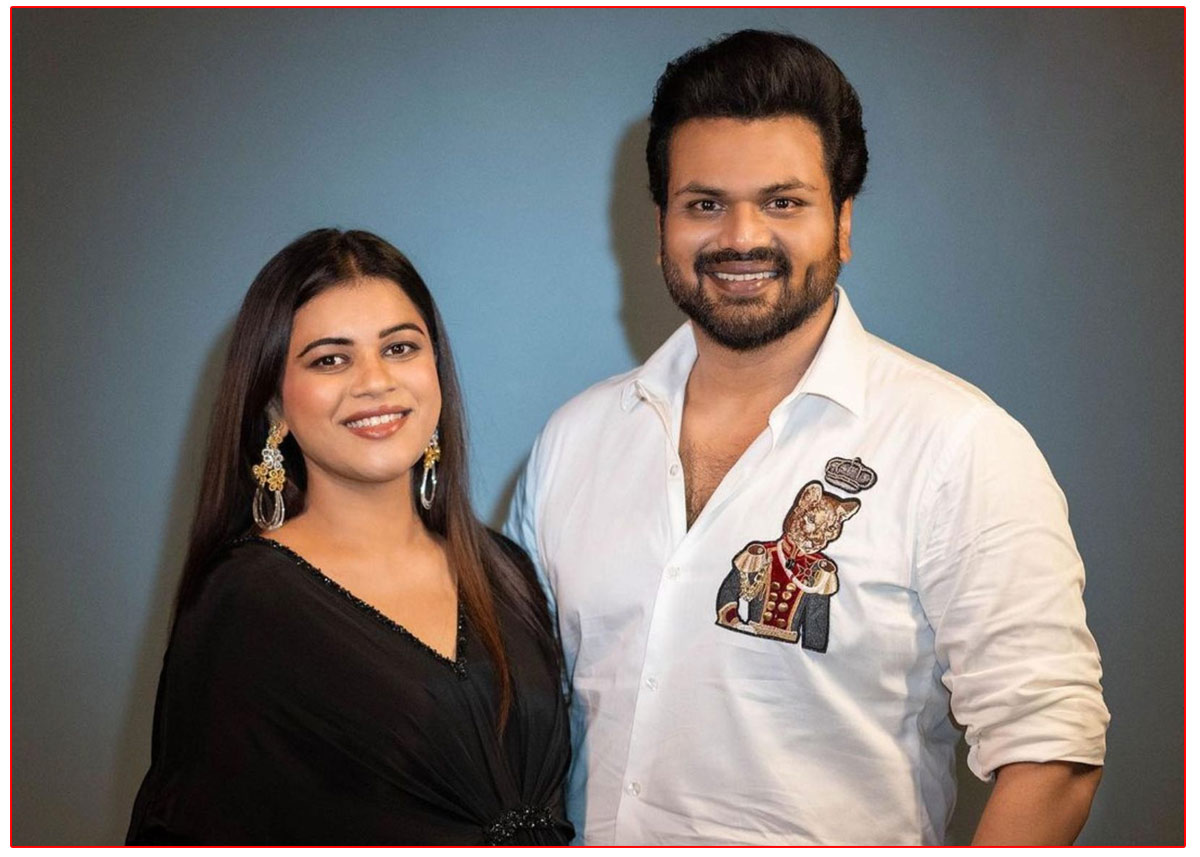 Manchu Manoj and his wife are planning to start their new political journey by joining Jana Sena