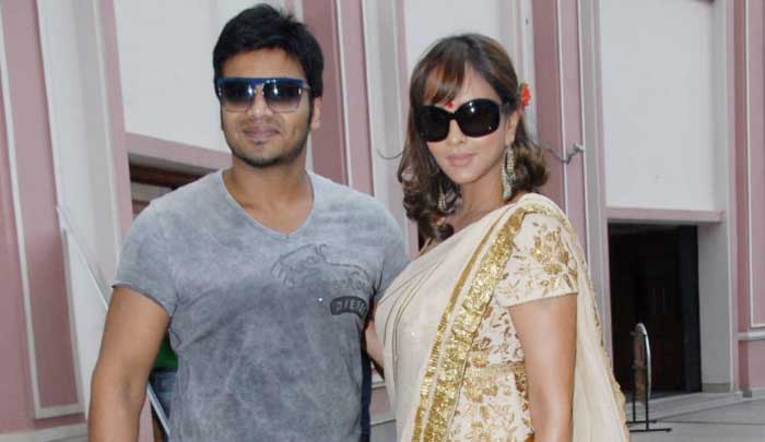 Manchu Manoj And Manchu Lakshmi