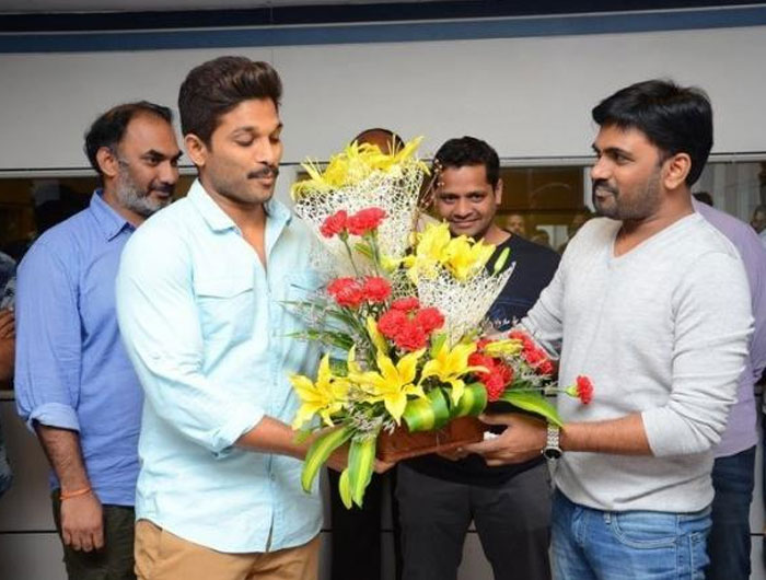 Maruthi's Storyline Suits to Allu Arjun