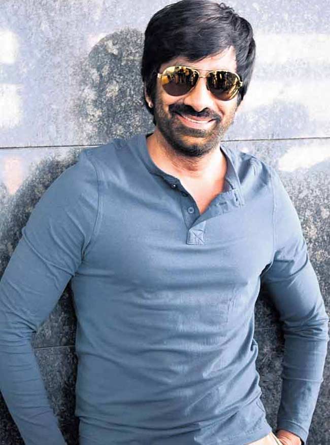 Mass Raja Ravi Teja is renowned for his mass action entertainers. Of late however, his films tanked at the box office. In the midst of all this, after the shock he received with Mr.Bachchan, Ravi Teja is planning his next move very carefully.