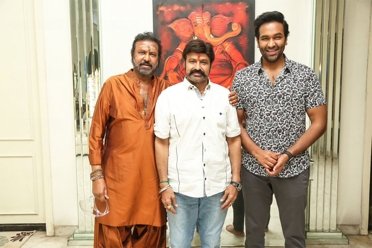 Mohan Babu congratulates Balakrishna on Akhanda