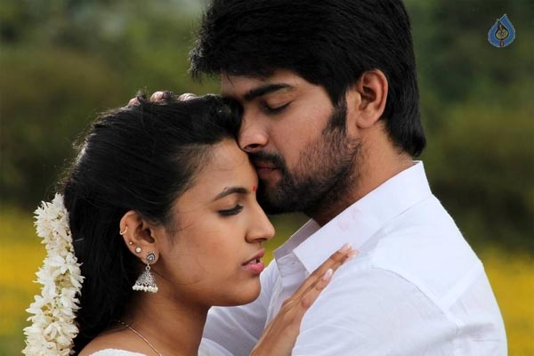 Naga Shourya, Niharika - No Affair