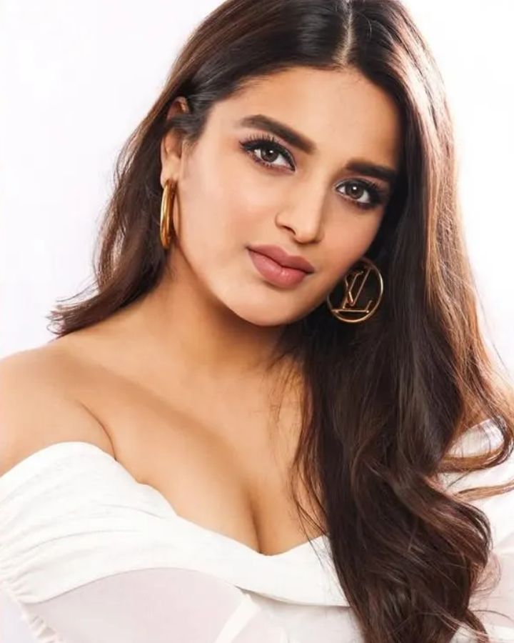 Nidhhi Agerwal