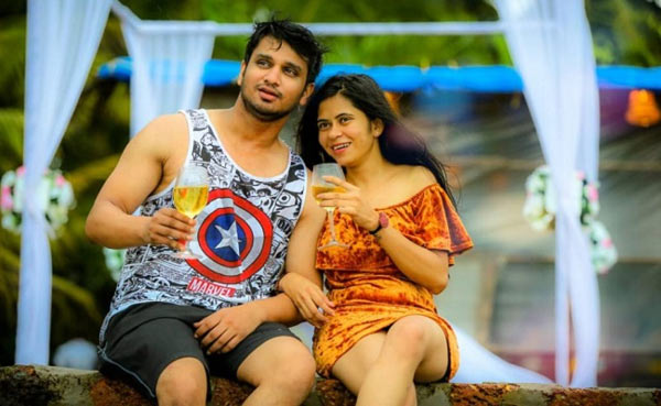 Nikhil Gets Engaged To Pallavi Varma