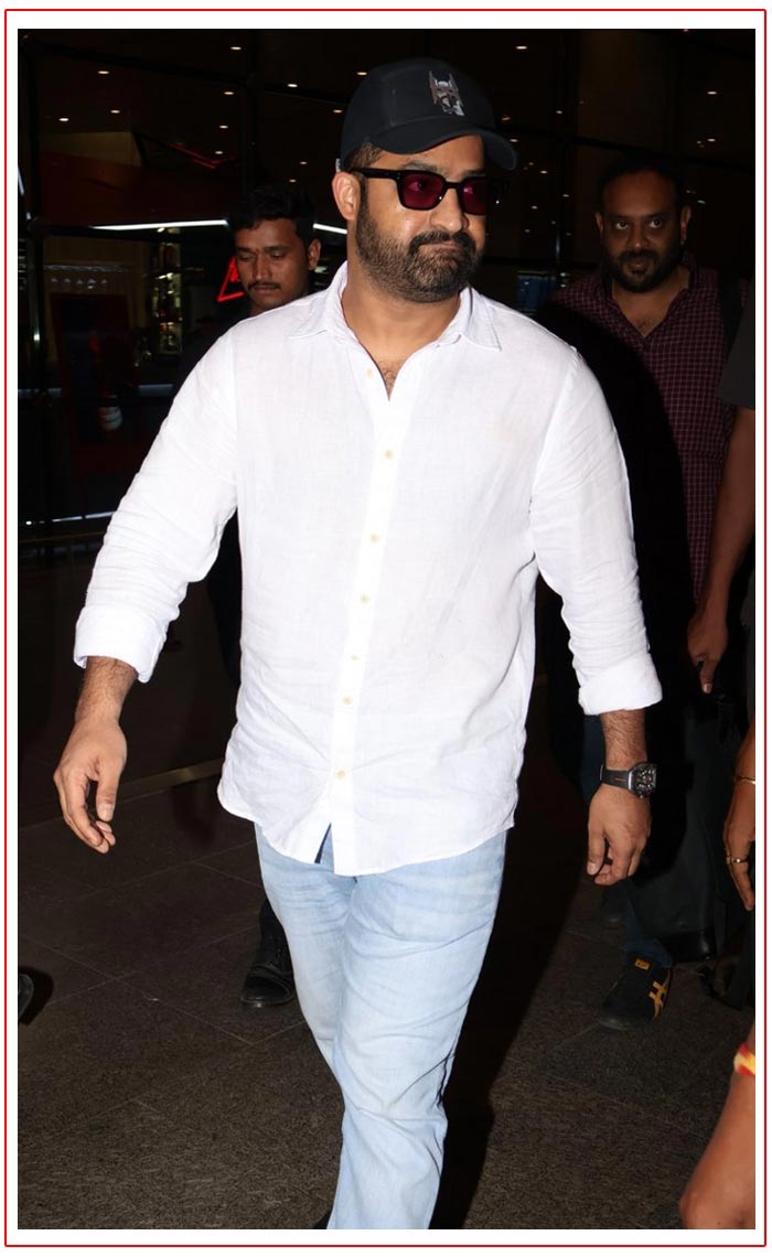  NTR Is Back In Mumbai To Continue Shooting For War 2