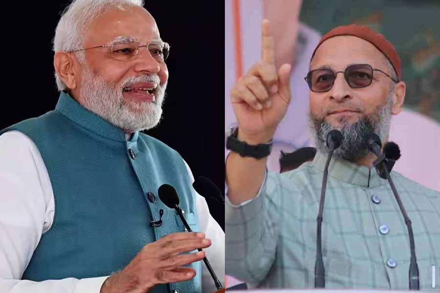 Owaisi surprise support to PM Modi