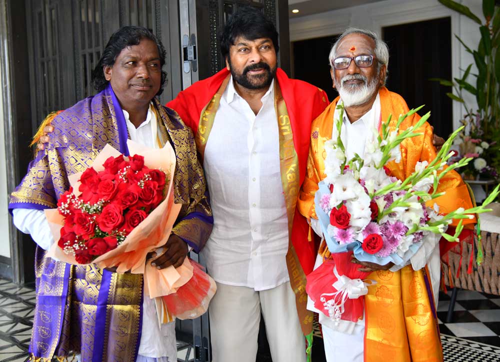 Padma Vibhushan Chiranjeevi hosts Padma Awardees