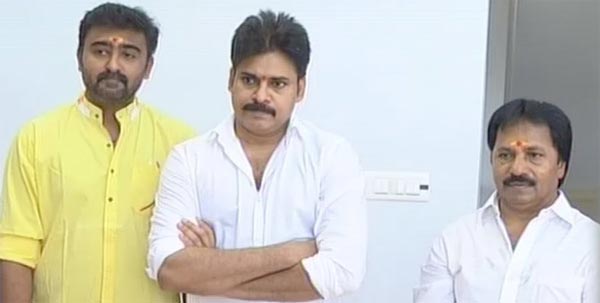 Pawan Kalyan, AM Rathnam, RT Neason