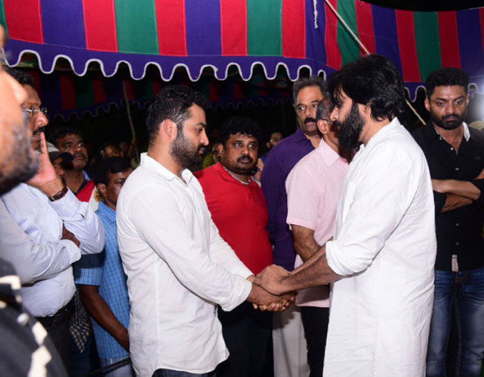 Pawan Kalyan Consoles NTR