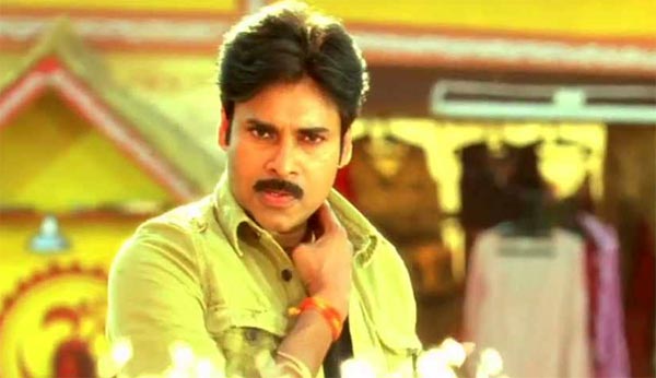 Pawan Kalyan Directing 'Sardar'?!