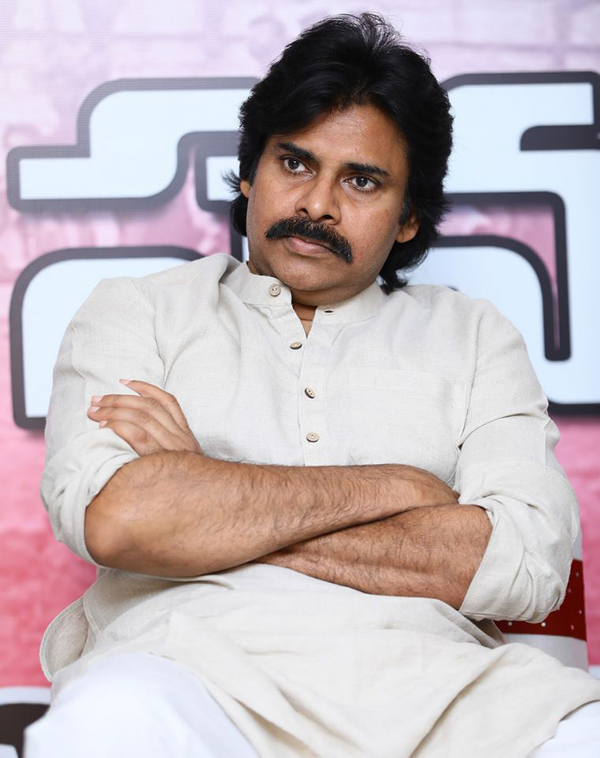 Pawan Kalyan Fitness Worrying Filmmakers