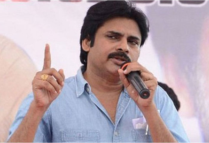 Pawan Kalyan Lauds Baahubali 2