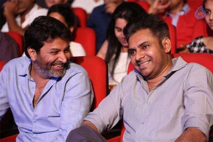 Pawan Kalyan, Trivikram Srinivas At Work