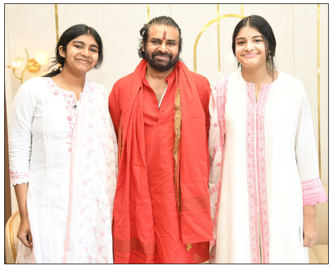 Pawan prays at Tirumala along with his daughters