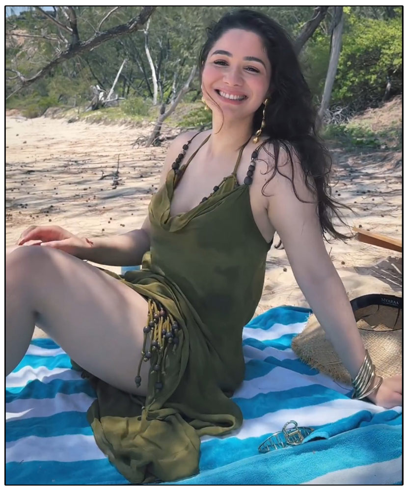 Pics From Sara Tendulkar Beach outing Are Too Hot To Handle