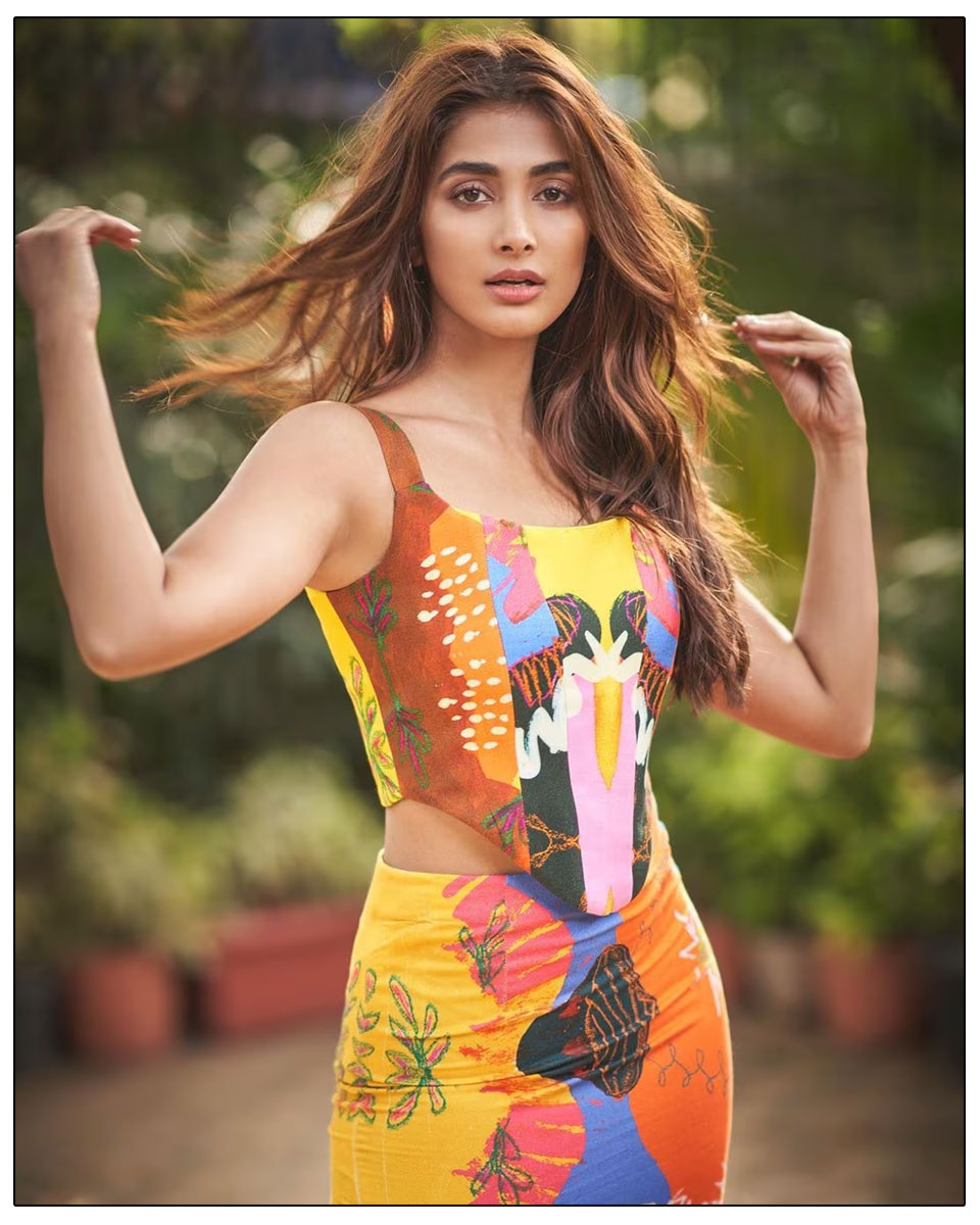 Pooja Hegde celebrated her birthday in style by jetting off to Sri Lanka with her family