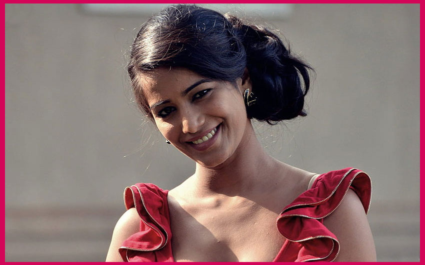 Poonam Pandey Passes Away Due To Cervical Cancer At 32