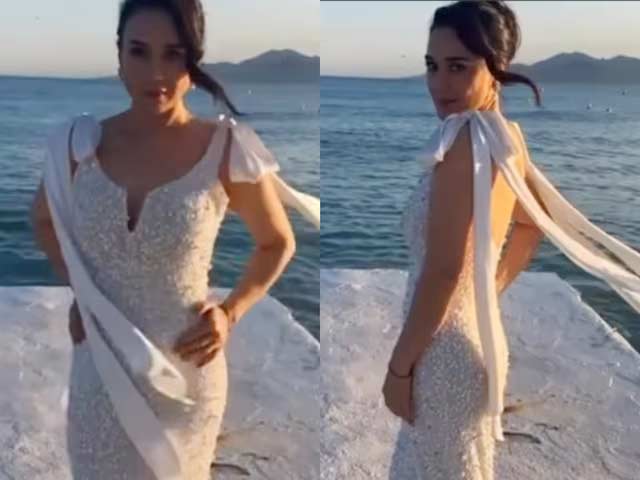 Preity Made Her Entry At Cannes In A White Gown