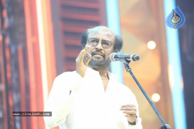 Producers Insulted Rajinikanth