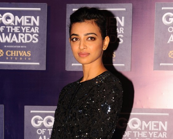 Radhika Apte offered massage