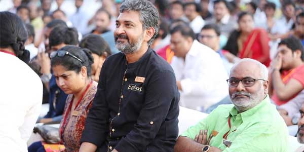 Rajamouli Gives Summer Holidays to Baahubali's Team