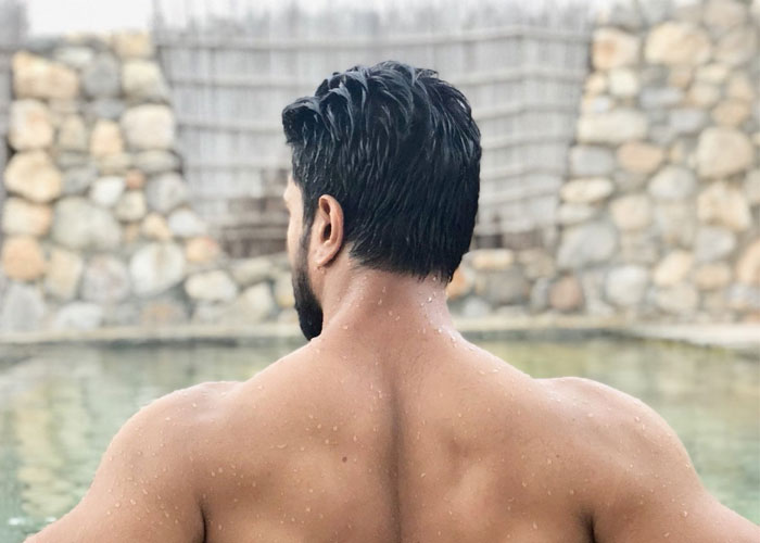 Ram Charan's Back Pose