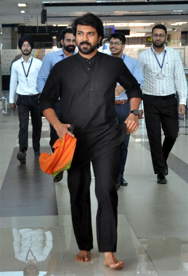  Ram Charan flies with Rhyme to Amritsar