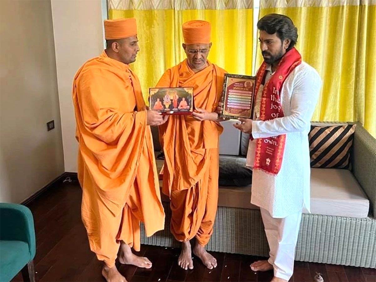 Ram Charan to share dias with PM Modi