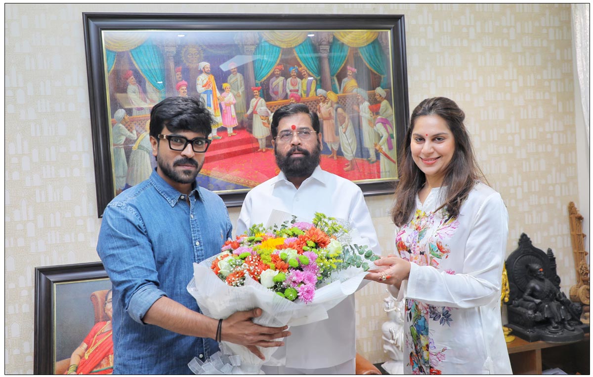 Ram Charan - Upasana Meet Maharashtra CM Eknath Shinde