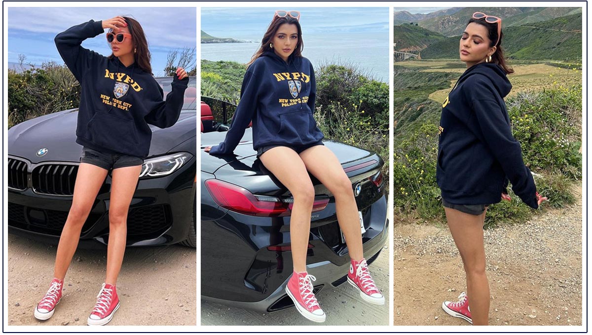  Ruhi Singh looked stunning in a blue sweatshirt 