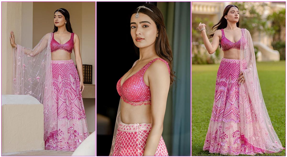  Rukshar Dhillon Turns Passionate In Pink