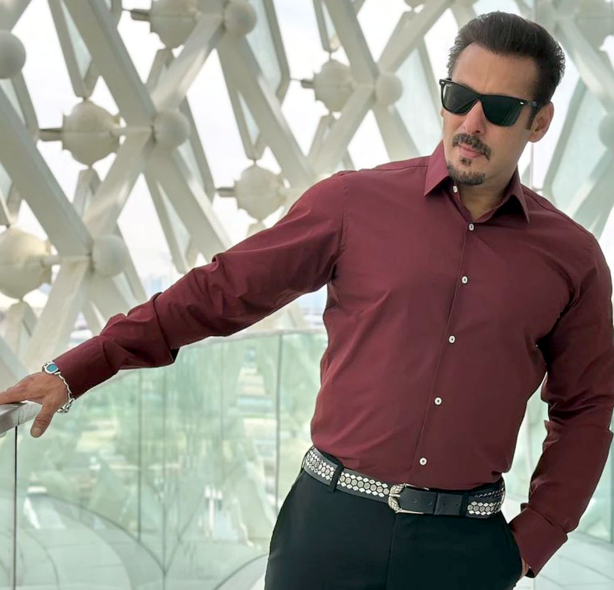 Salman warns against fake casting calls