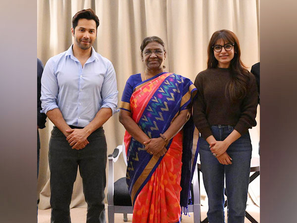 Samantha and Varun Dhawan meets President Murmu