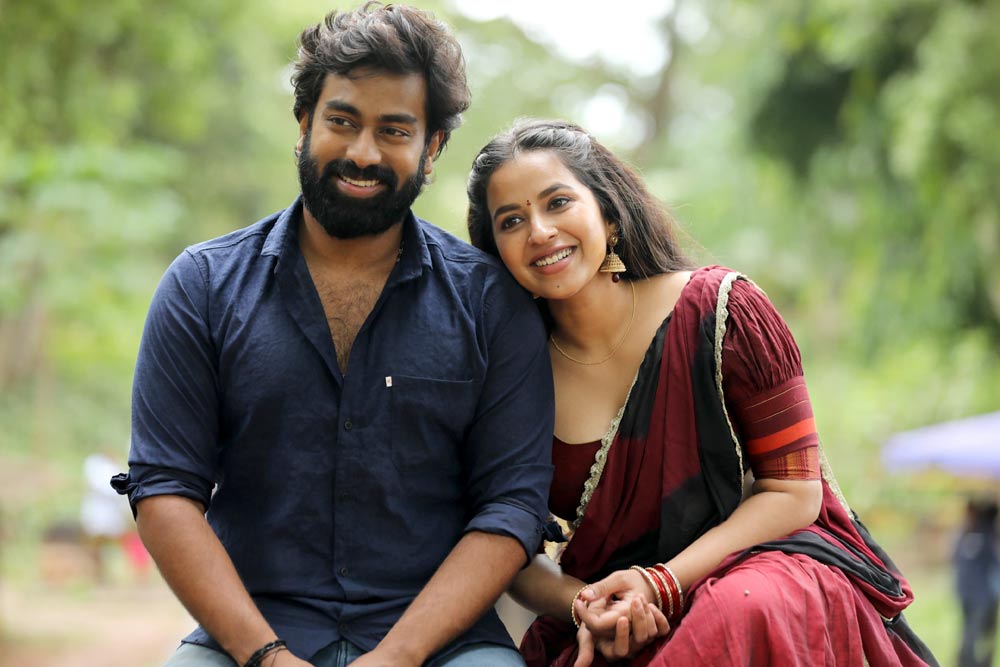 Sasivadane Teaser Filled With Romantic Elements Released | Cinejosh.com