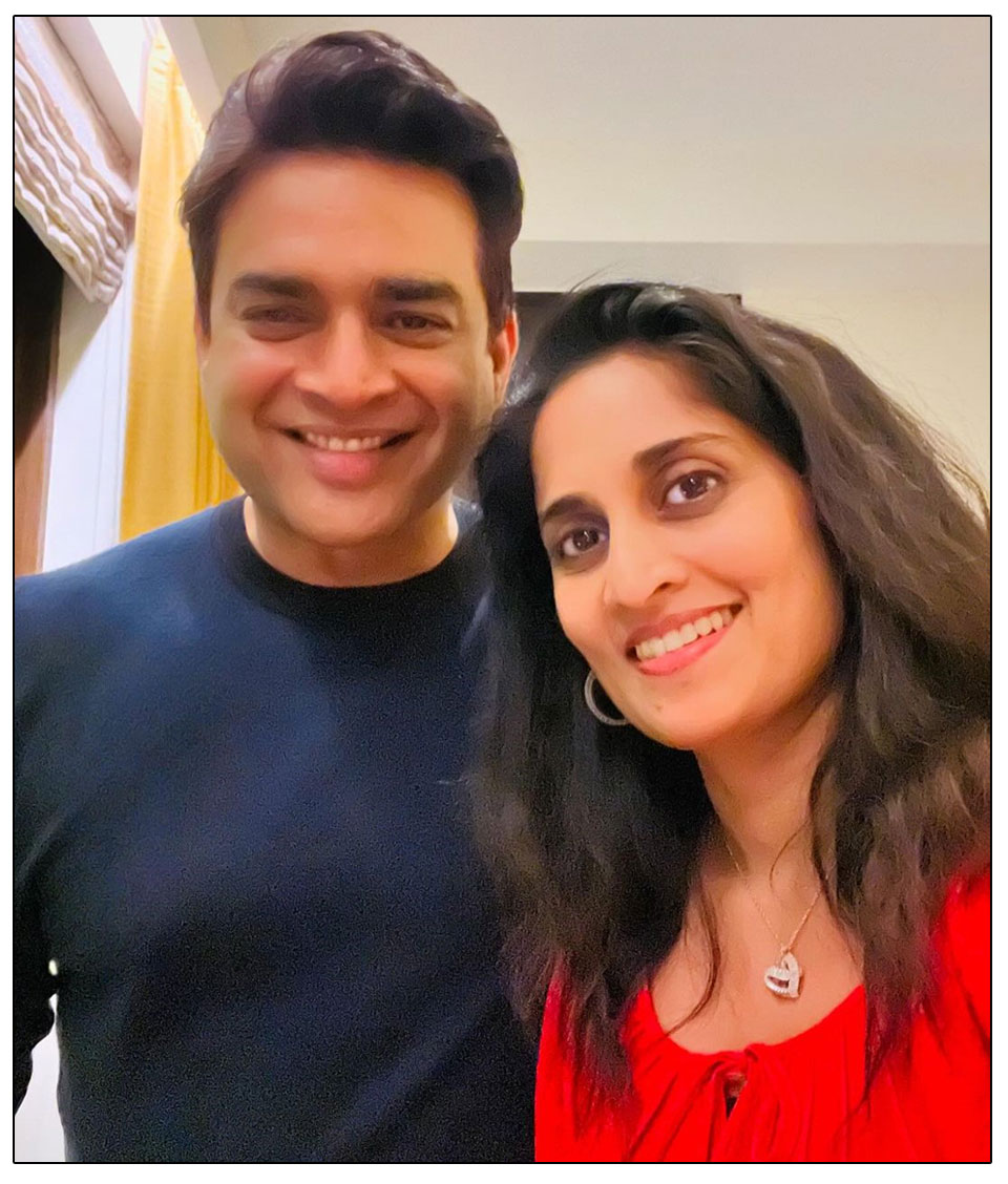 Shalini posting lovely selfie with R Madhavan