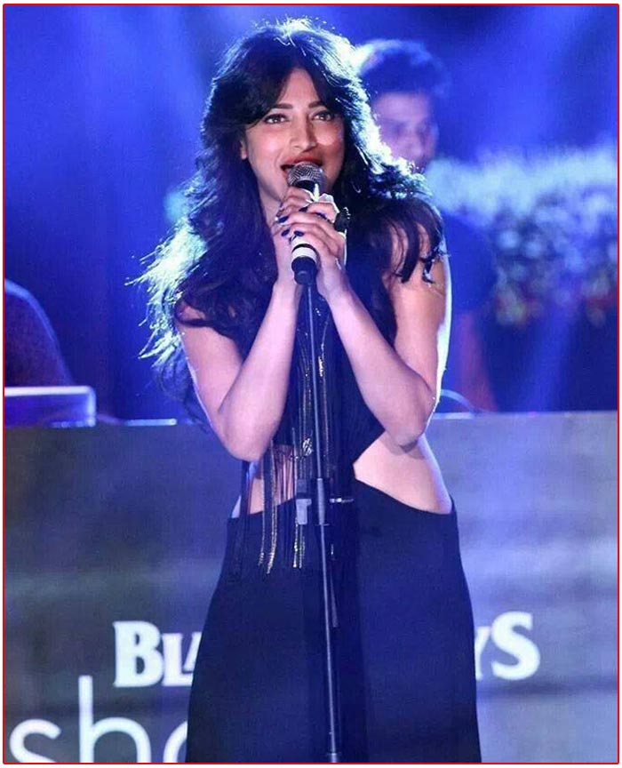 Shruti Haasan Rehearsing For New Album