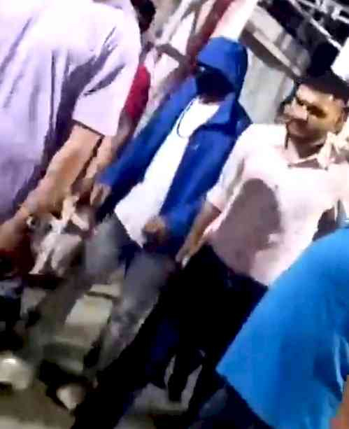 SRK heads to Vaishno Devi