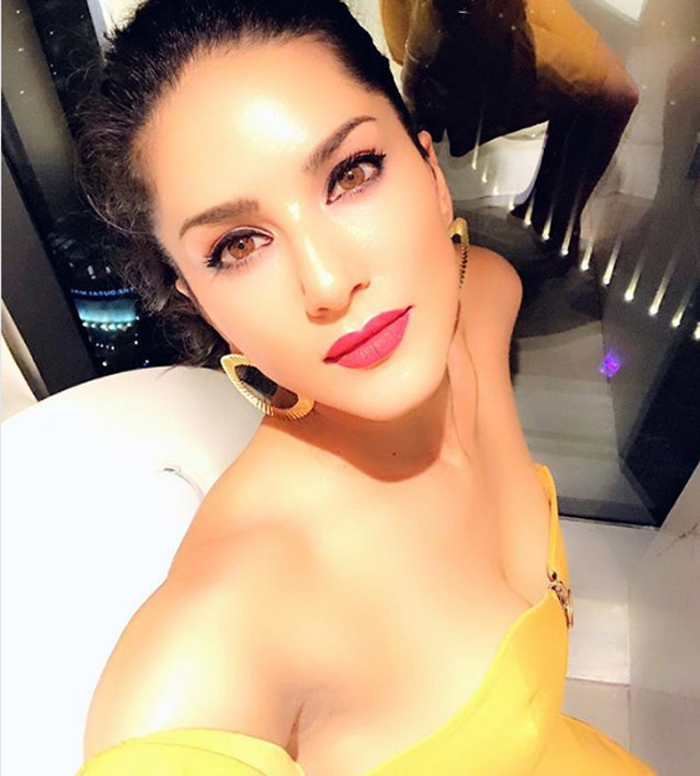 Sunny Leone 