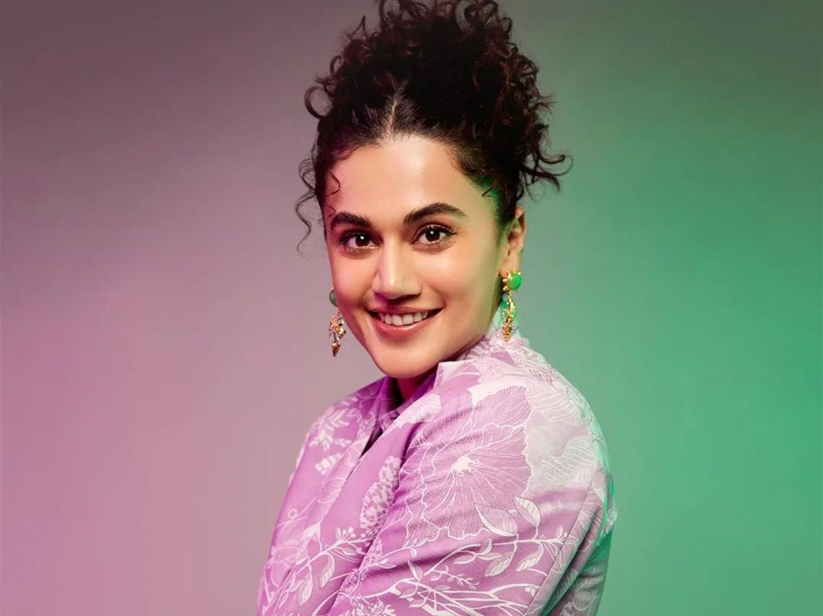 Taapsee insulted Goddess Lakshmi?