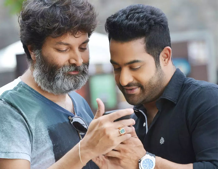 Trivikram Repeats Naannaku Prematho for NTR!