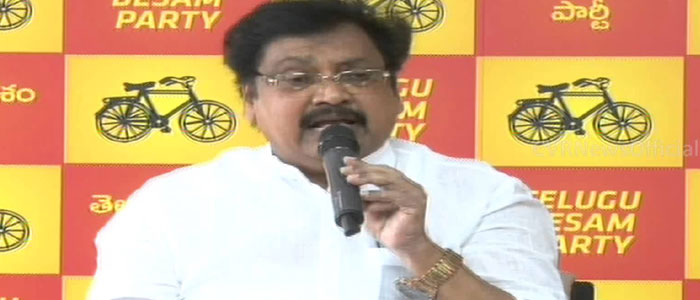 Varla Ramaiah Discloses Fact about Balakrishna's Award!