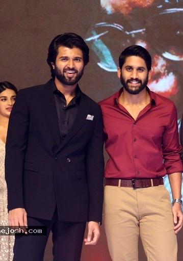 Vijay Deverakonda Embarrasses Chay