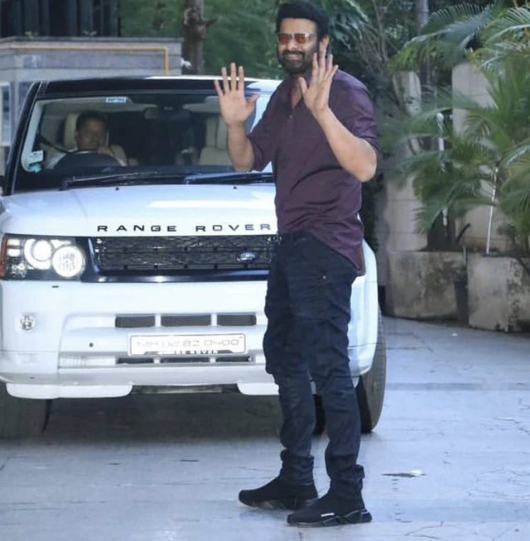 Why did Prabhas visit Om Raut's residence?