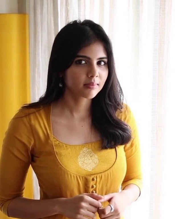 Kalyani Priyadarshan - 2 / 4 photos