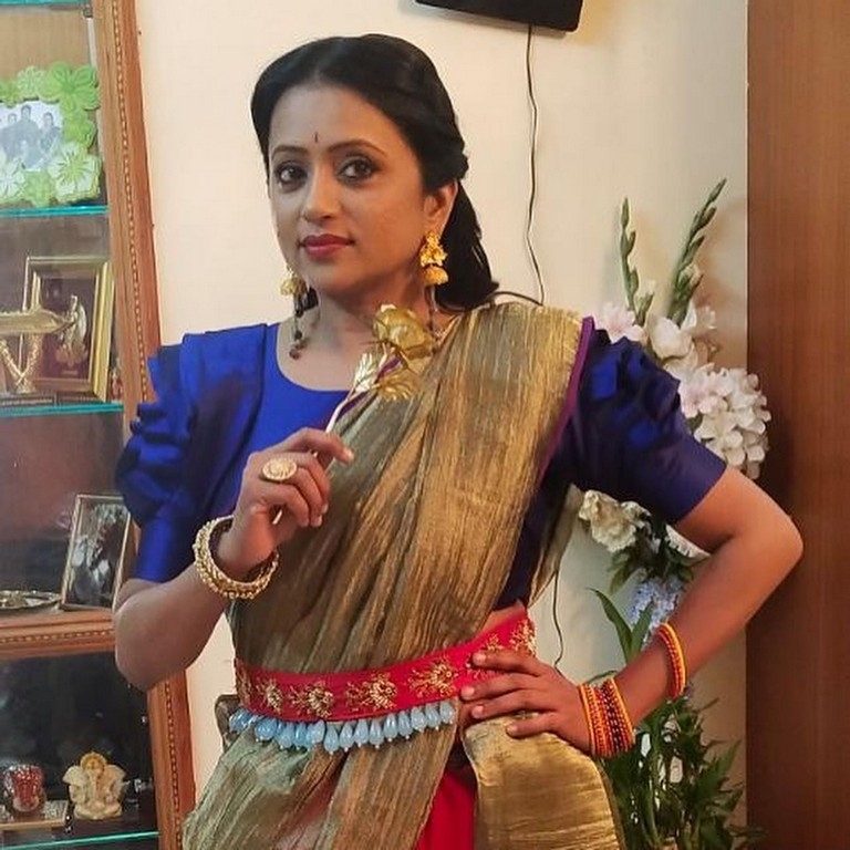 Suma Kanakala Photos - 2 / 4 photos