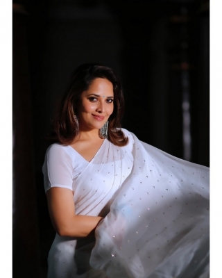 Anasuya Bharadwaj Photos - 11 of 13