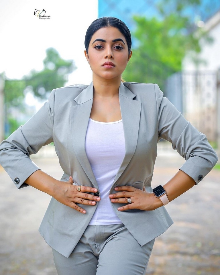 Poorna Stills - 6 / 10 photos