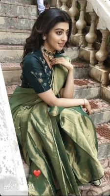 Pranitha Subhash Pics - 3 of 4